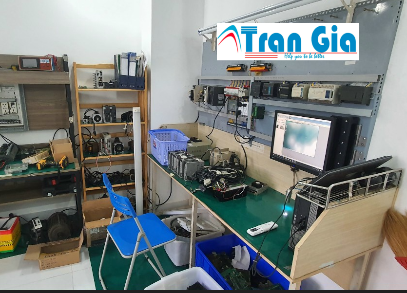 Hình ảnh khu vực làm việc của nhân viên kỹ thuật công ty Trần Gia, Quận Bình Tân