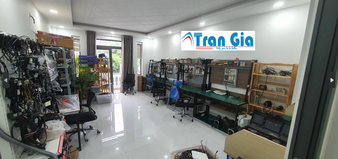 Ảnh sửa chữa phòng kỹ thuật công ty Trần Gia
