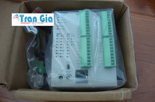 PLC Delta DVP28SV11T2