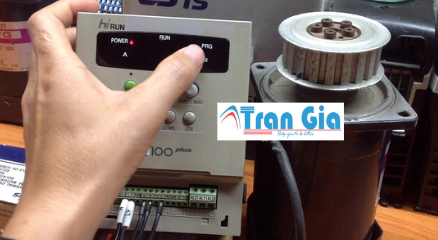 Trung tâm Sửa chữa biến tần Hyundai báo lỗi uy tín toàn quốc