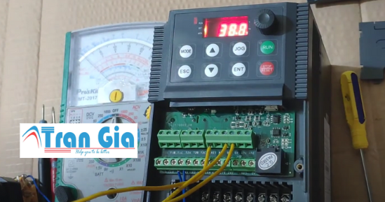 Trung tâm sửa chữa biến tần Orikon dòng V2 báo lỗi uy tín Trung tâm sửa chữa biến tần Orikon dòng V2 báo lỗi uy tín