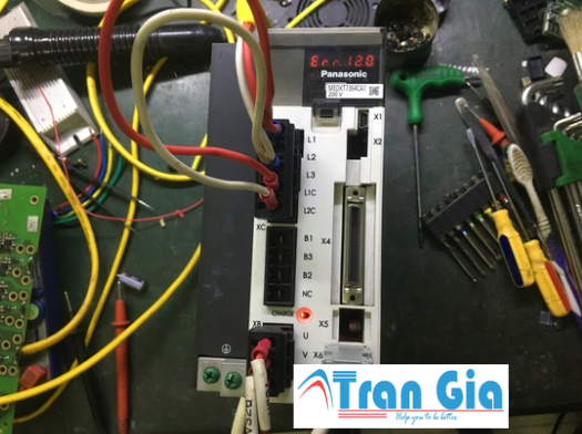 Servo Panasonic báo lỗi Err 26 lỗi quá tốc độ Servo Panasonic báo lỗi Err 26 lỗi quá tốc độ