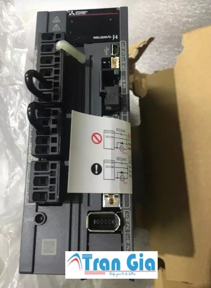 Servo Driver Mitsubishi MR-J4-70A 750W 200VAC Servo Driver Mitsubishi MR-J4-70A 750W 200VAC