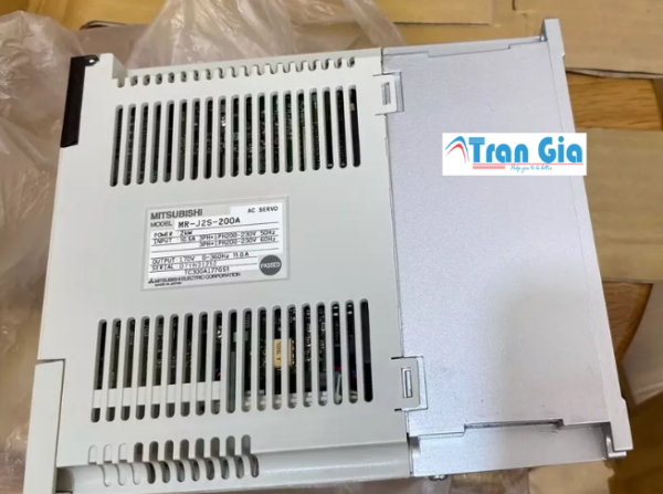 Servo Driver Mitsubishi MR-J2S-200A 2kW 200VAC Servo Driver Mitsubishi MR-J2S-200A 2kW 200VAC