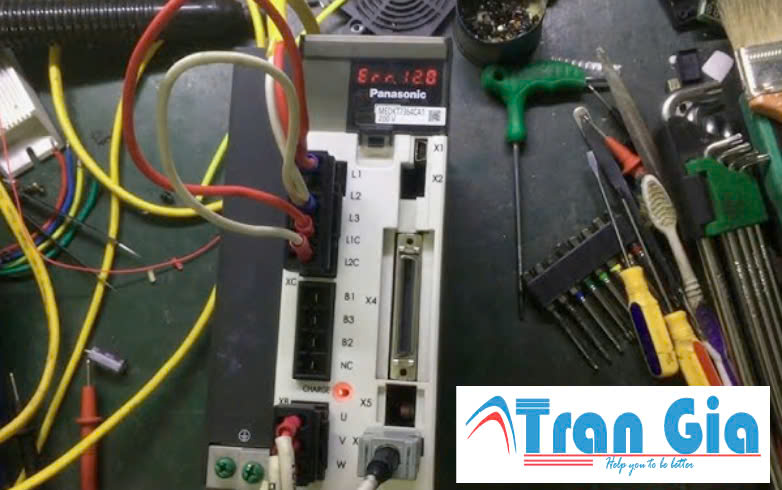 Servo Panasonic báo lỗi Err 23, Err 24