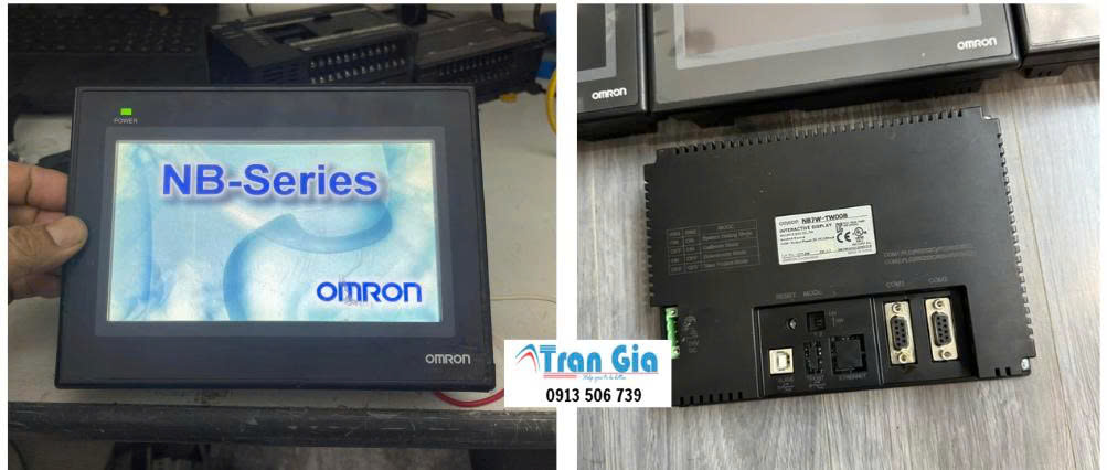 Thay tấm LCD cho màn hình cảm ứng Omron với linh kiện chính hãng