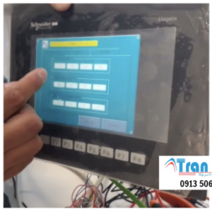 Công ty sửa chữa màn hình cảm ứng HMI Schneider, chuyên thay LCD và cảm ứng cho màn hình Schneider bảo hành lên đến 6 tháng